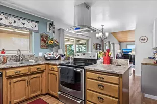 4214 Midway Ave, Grants Pass, OR 97527 - Photo 16