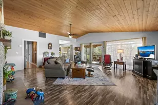 4214 Midway Ave, Grants Pass, OR 97527 - Photo 10