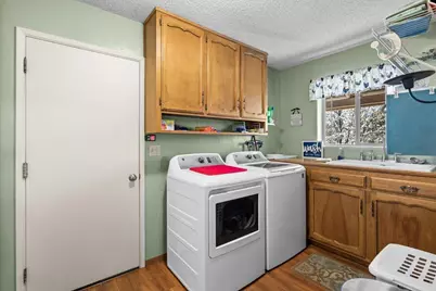 4214 Midway Avenue, Grants Pass, OR 97527 - Photo 18