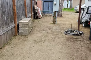 380 W Gregory Rd, Central Point, OR 97502 - Photo 18