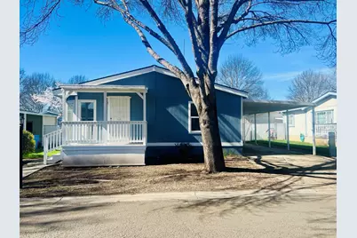 633 E Archwood Drive #UNIT 43, Eagle Point, OR 97524 - Photo 2
