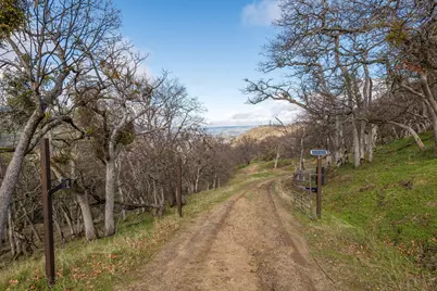 3727 Old Siskiyou Highway, Ashland, OR 97520 - Photo 18