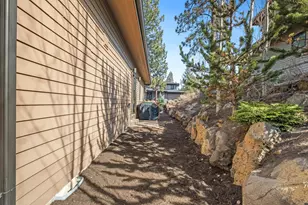 19183 NW Mount Shasta Dr, Bend, OR 97703 - Photo 44