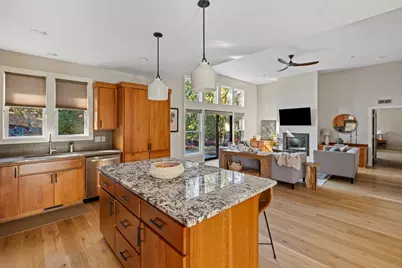 19183 NW Mount Shasta Drive, Bend, OR 97703 - Photo 18