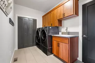 19183 NW Mount Shasta Dr, Bend, OR 97703 - Photo 34