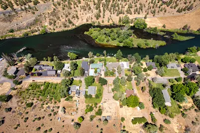 6247 NW Vanora Drive, Madras, OR 97741 - Photo 1