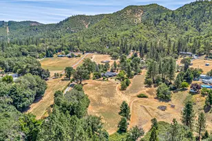 1775 Wards Creek Rd, Rogue River, OR 97537 - Photo 46