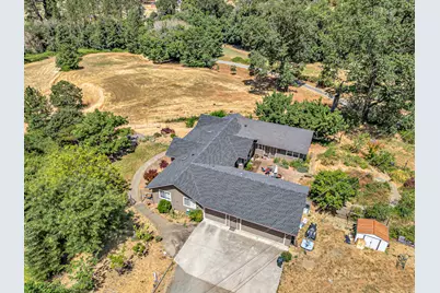 1775 Wards Creek Road, Rogue River, OR 97537 - Photo 42