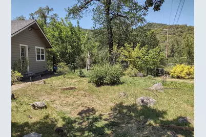 1775 Wards Creek Road, Rogue River, OR 97537 - Photo 38