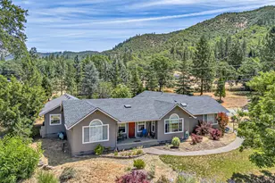 1775 Wards Creek Rd, Rogue River, OR 97537 - Photo 2