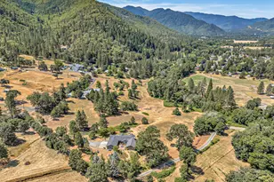 1775 Wards Creek Rd, Rogue River, OR 97537 - Photo 48