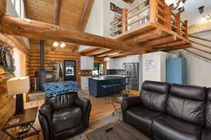 487 Wagon Trail, Jacksonville, OR 97530 - Photo 18