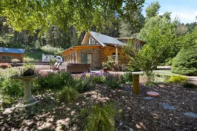 487 Wagon Trail, Jacksonville, OR 97530 - Photo 6