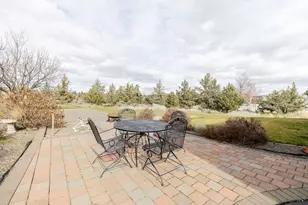 106 SE Cody Ln, Madras, OR 97741 - Photo 10