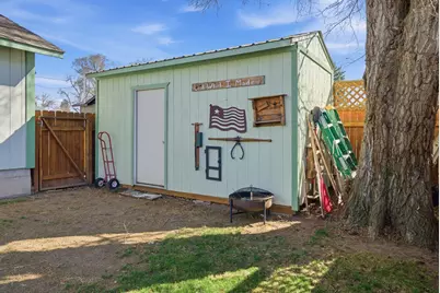 306 SE 8th Street, Madras, OR 97741 - Photo 38