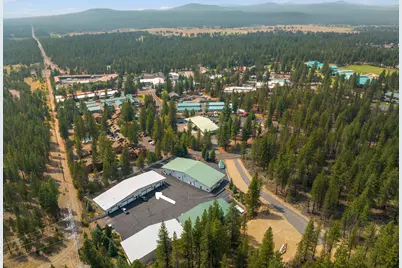 56866 Enterprise Drive #19, Sunriver, OR 97707 - Photo 10