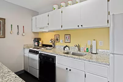 1565 NW Wall Street #315-316, Bend, OR 97703 - Photo 16