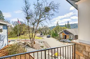 814 Steeple View, Jacksonville, OR 97530 - Photo 52