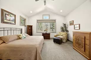 814 Steeple View, Jacksonville, OR 97530 - Photo 32