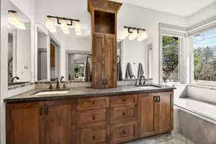 814 Steeple View, Jacksonville, OR 97530 - Photo 48