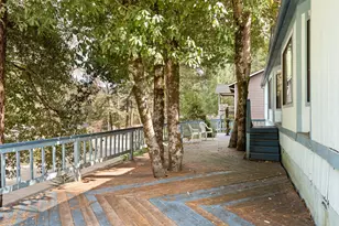 211 Barlow St, Cave Junction, OR 97523 - Photo 2