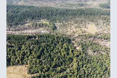 6223 Takilma Road, Cave Junction, OR 97523 - Photo 18