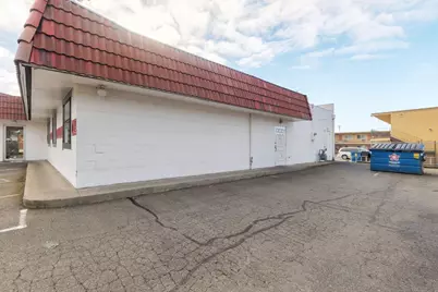 1434 NW 6th Street, Grants Pass, OR 97526 - Photo 24