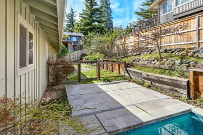 325 Taylor Street, Ashland, OR 97520 - Photo 28