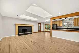 325 Taylor St, Ashland, OR 97520 - Photo 4