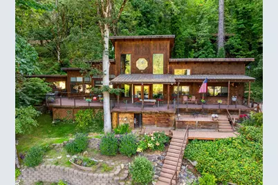 4941 Riverbanks Road, Grants Pass, OR 97527 - Photo 2