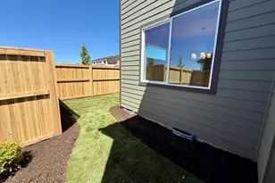 21404 SE Krakatoa Ct, Bend, OR 97702 - Photo 34