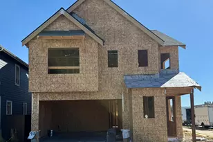 21404 SE Krakatoa Ct, Bend, OR 97702 - Photo 2