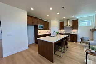 21404 SE Krakatoa Ct, Bend, OR 97702 - Photo 10
