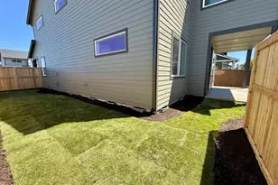 21404 SE Krakatoa Ct, Bend, OR 97702 - Photo 34