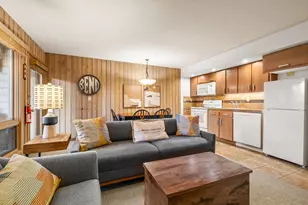 19717 SW Mount Bachelor Dr, Bend, OR 97702 - Photo 6