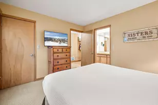 19717 SW Mount Bachelor Dr, Bend, OR 97702 - Photo 10