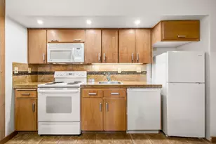 19717 SW Mount Bachelor Dr, Bend, OR 97702 - Photo 8