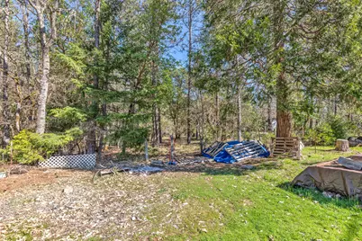 9780 Monument Drive, Grants Pass, OR 97526 - Photo 28
