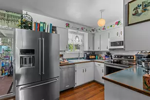 9780 Monument Dr, Grants Pass, OR 97526 - Photo 8