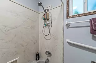 9780 Monument Dr, Grants Pass, OR 97526 - Photo 18