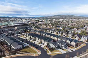 63169 NE Hadley Pl, Bend, OR 97701 - Photo 30