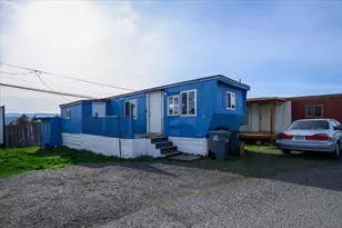 23 NW Depot Rd, Madras, OR 97741 - Photo 1