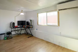 23 NW Depot Rd, Madras, OR 97741 - Photo 8