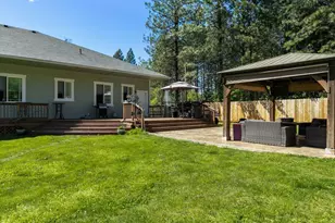9011 Monument Dr, Grants Pass, OR 97526 - Photo 54