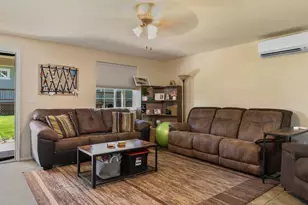 9011 Monument Dr, Grants Pass, OR 97526 - Photo 46