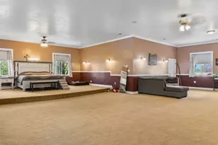 9011 Monument Dr, Grants Pass, OR 97526 - Photo 30