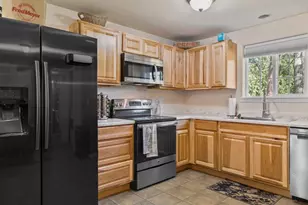 9011 Monument Dr, Grants Pass, OR 97526 - Photo 48