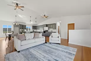 8905 NW Elizabeth Way, Prineville, OR 97754 - Photo 10