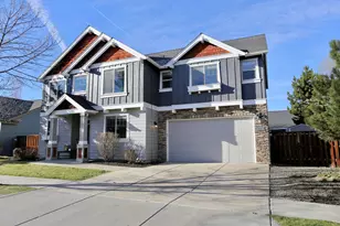 2773 NW Greenwood Ave, Redmond, OR 97756 - Photo 1