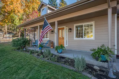 1025 Anglers Place, Shady Cove, OR 97539 - Photo 18